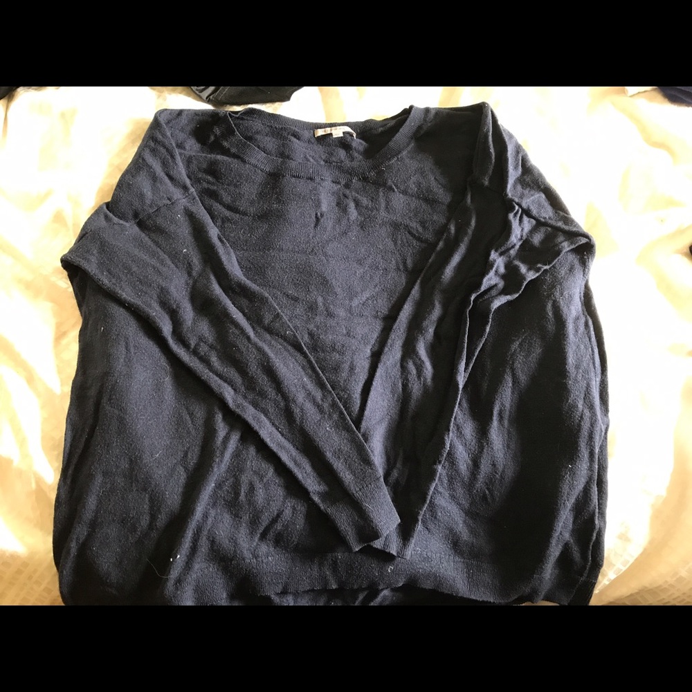 GAP navy blue sweater