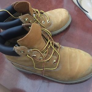 AUTHENTIC Timberlands