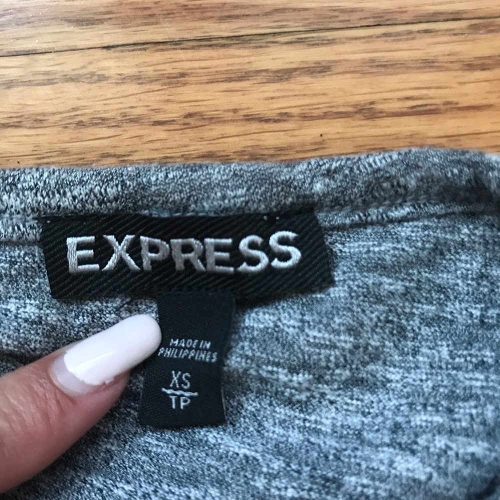 Express split back top - Picture 3 of 3