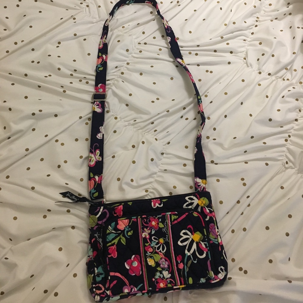 Vera Bradley cross body bag.