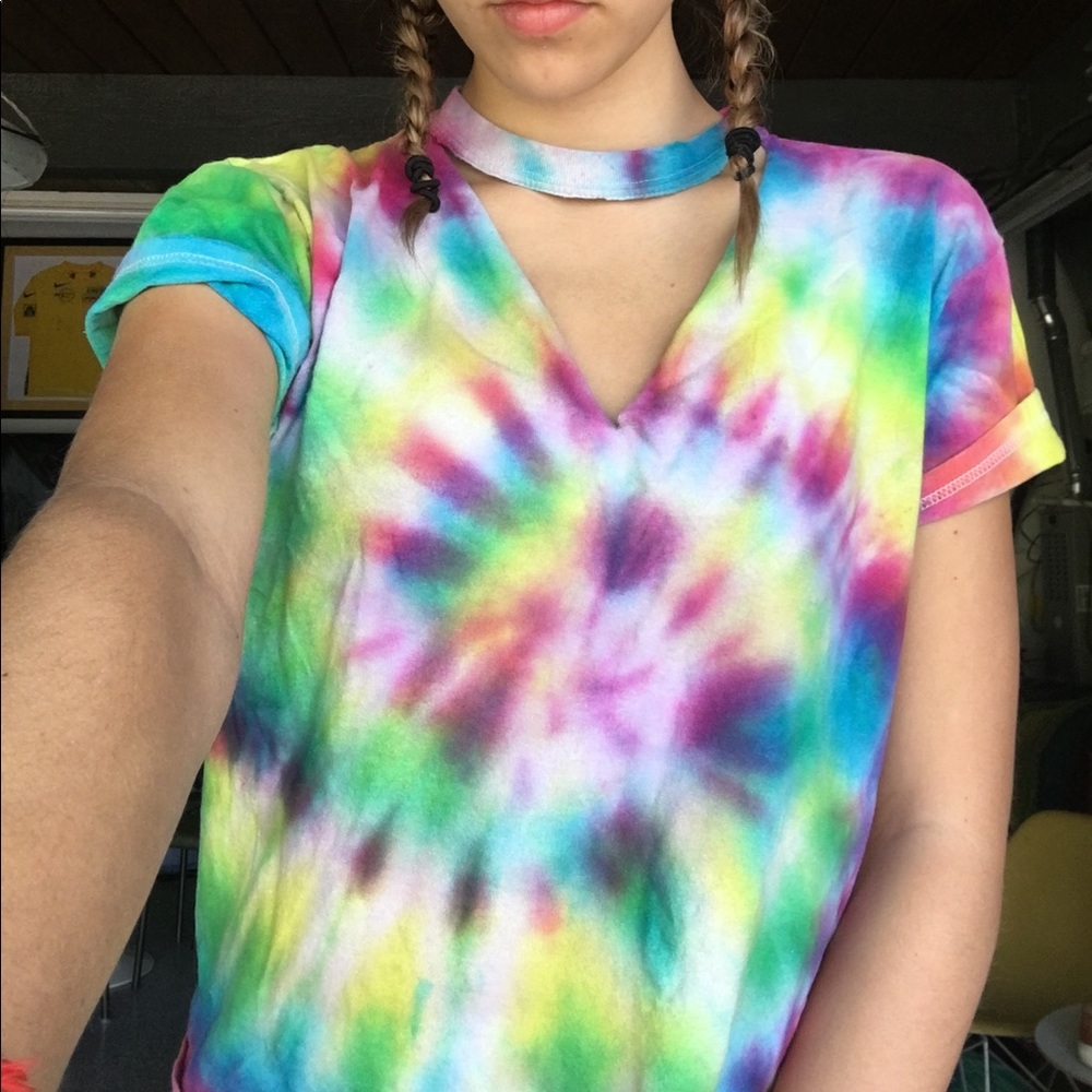vintage tie dye cut out tee