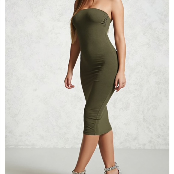 Dresses & Skirts - Amazing strapless dress