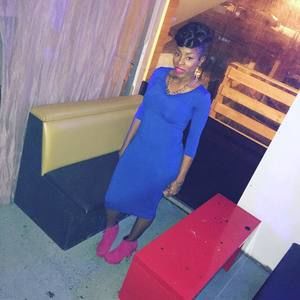 Meet your Posher, Syndie