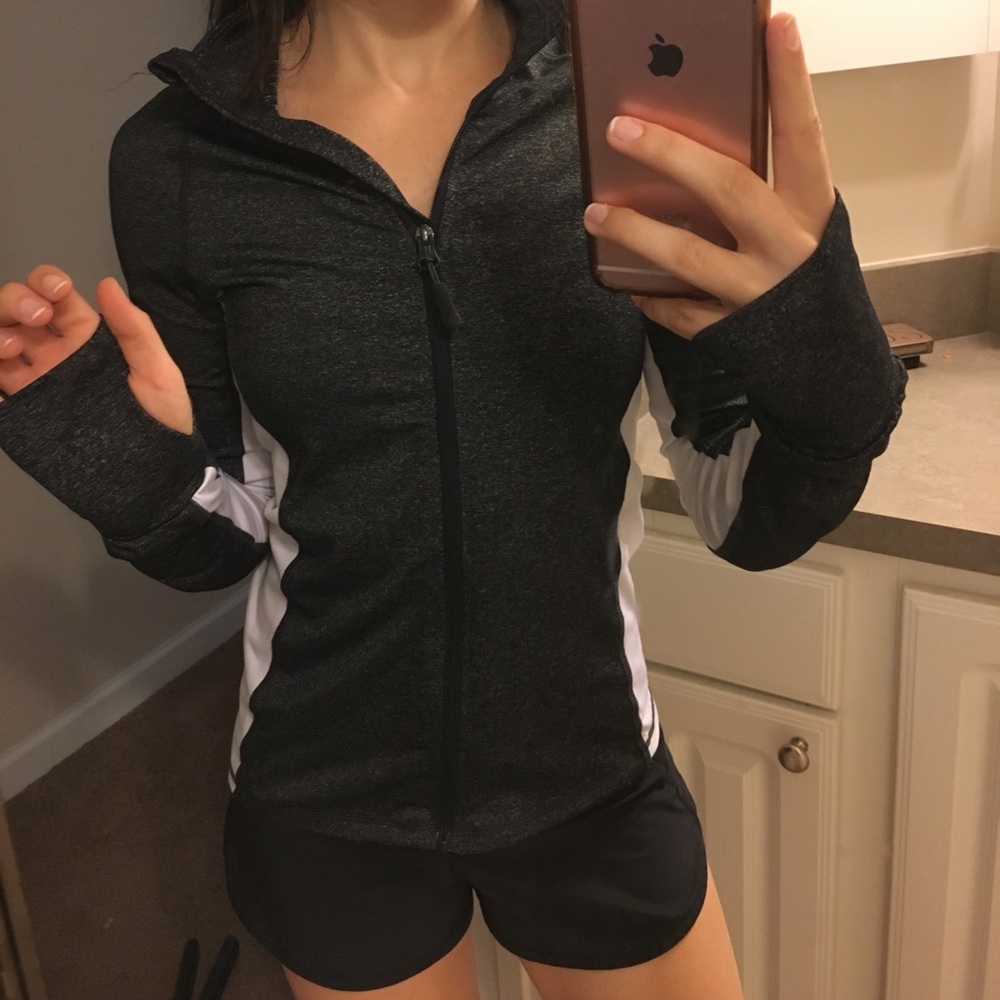 Activewear grey and white zip up for working out