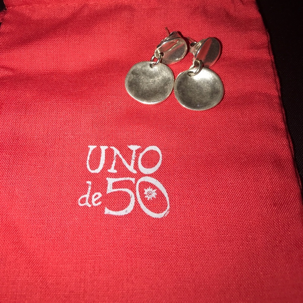 Uno de 50 earrings