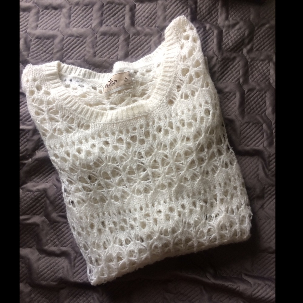 HOLLISTER oversized sweater
