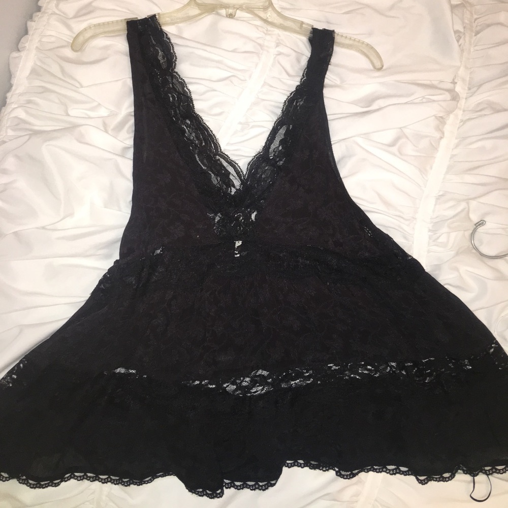 Lace, see through Free People black flowy top