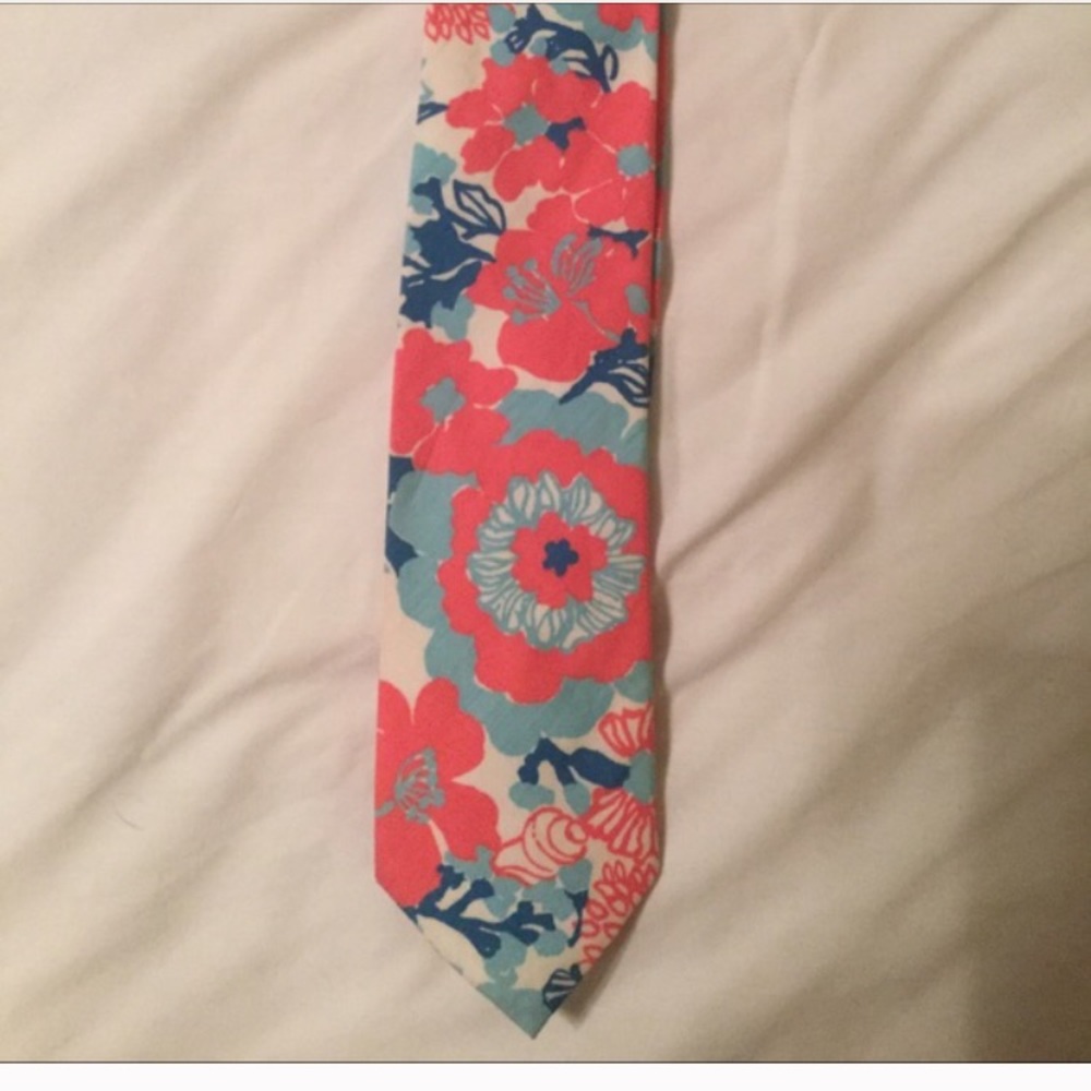 3 lilly ties reserved