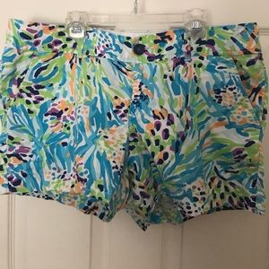 Lilly Pulitzer Callahan Short in Sea Soirée
