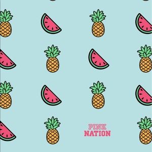 Meet your Posher, Ella