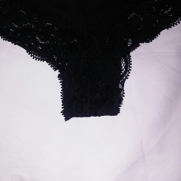 RUE 21 BLACK LACE PANTIES - Picture 4 of 4