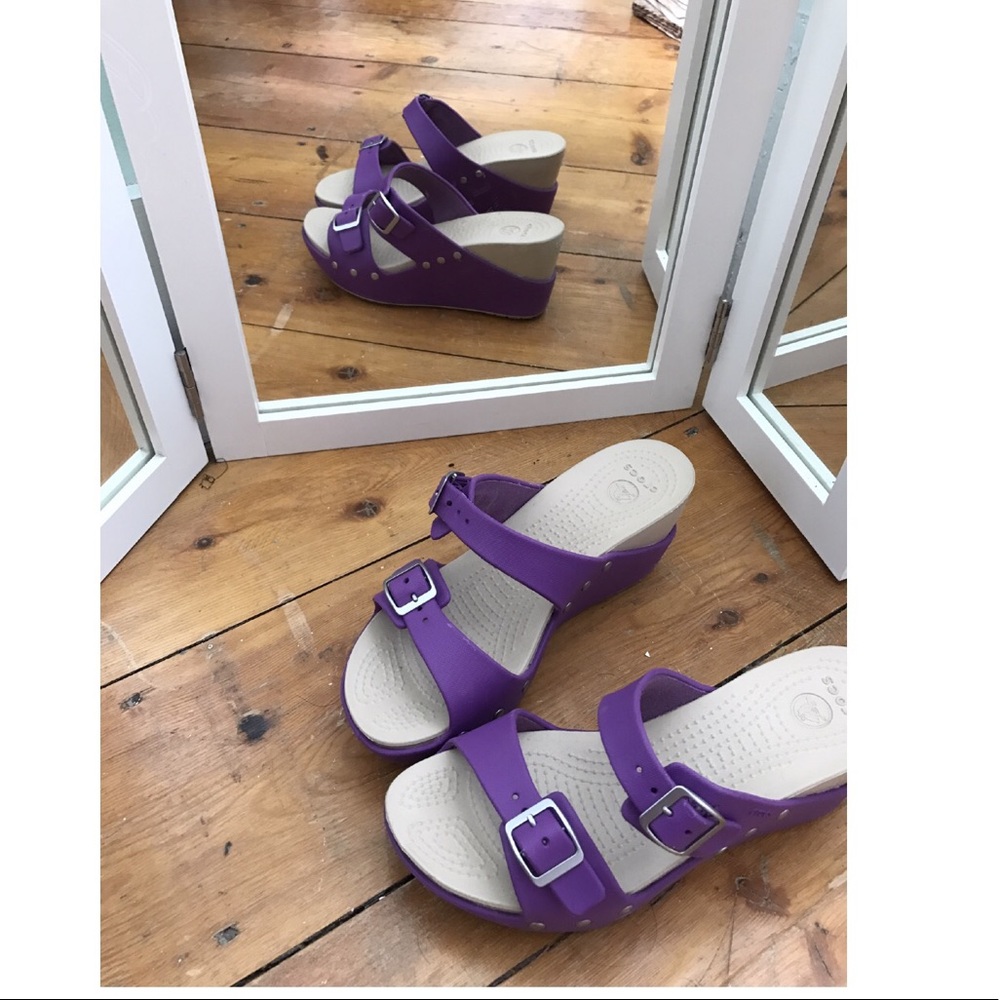 !!! CROC !!!  slip on wedges