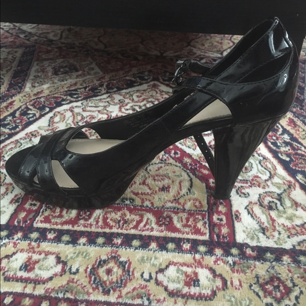 Franco sarto black heels