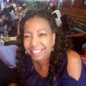 Meet your Posher, Petra