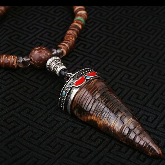 Ox Horn peace necklace - Picture 3 of 3
