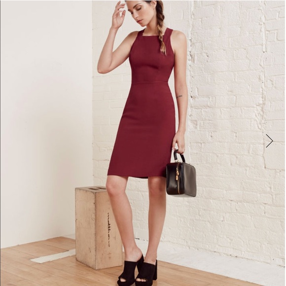 ❌SOLD❌ Reformation Chloe Red Crisscross Dress 2 - Picture 3 of 8