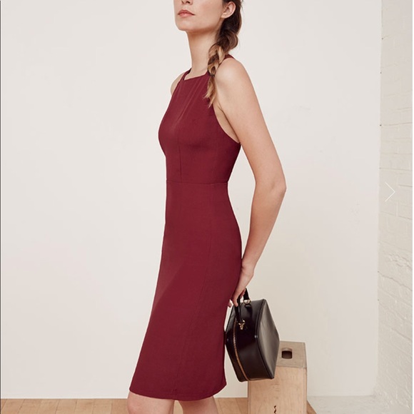 ❌SOLD❌ Reformation Chloe Red Crisscross Dress 2 - Picture 4 of 8