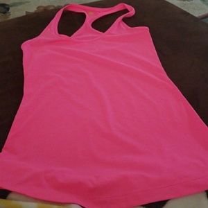 pink workout tank