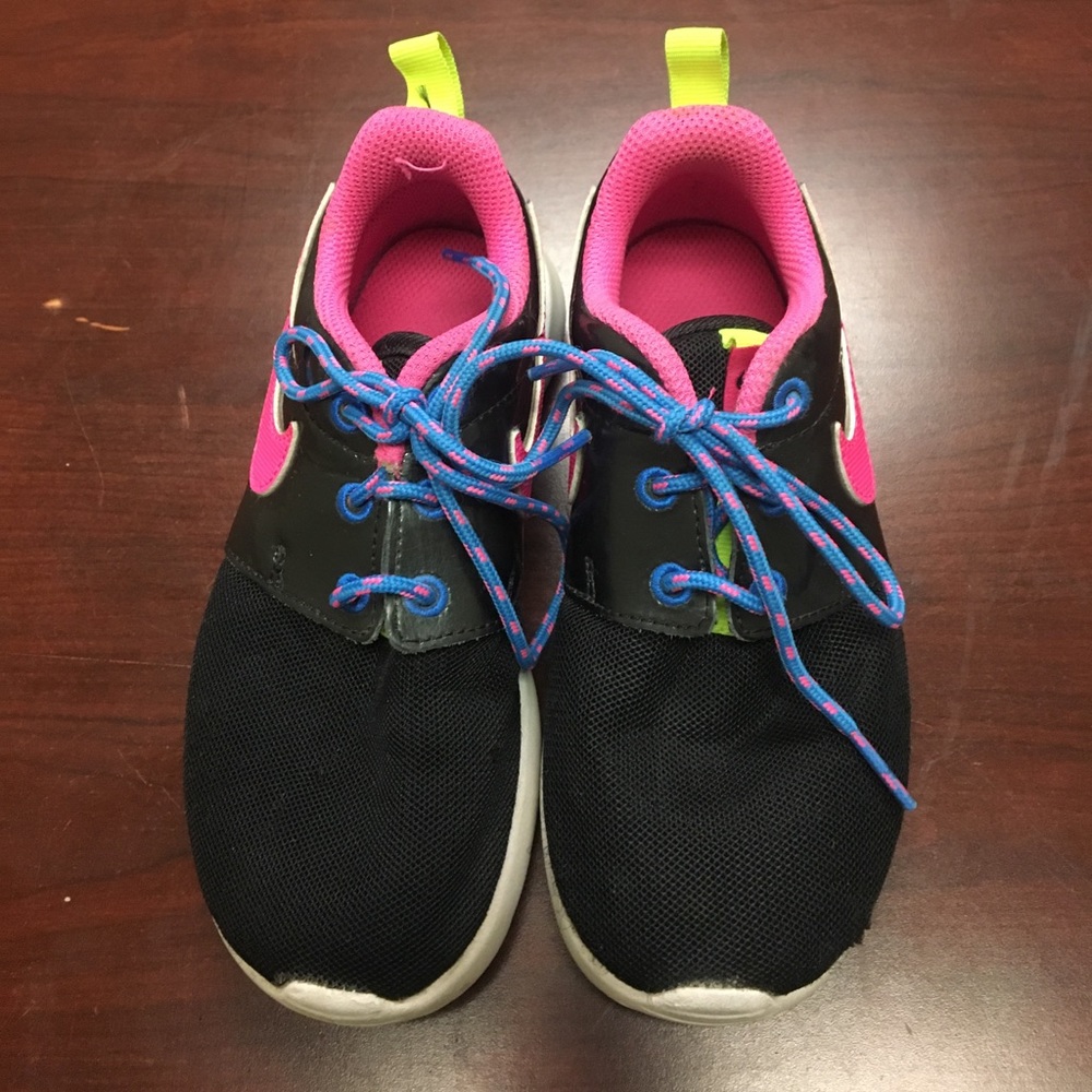Nike toddler shoes