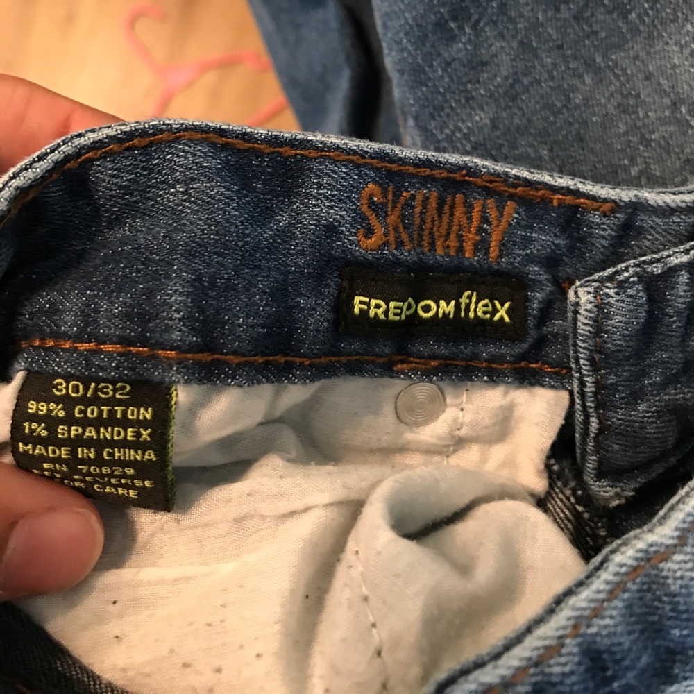 Jeans - Picture 3 of 3