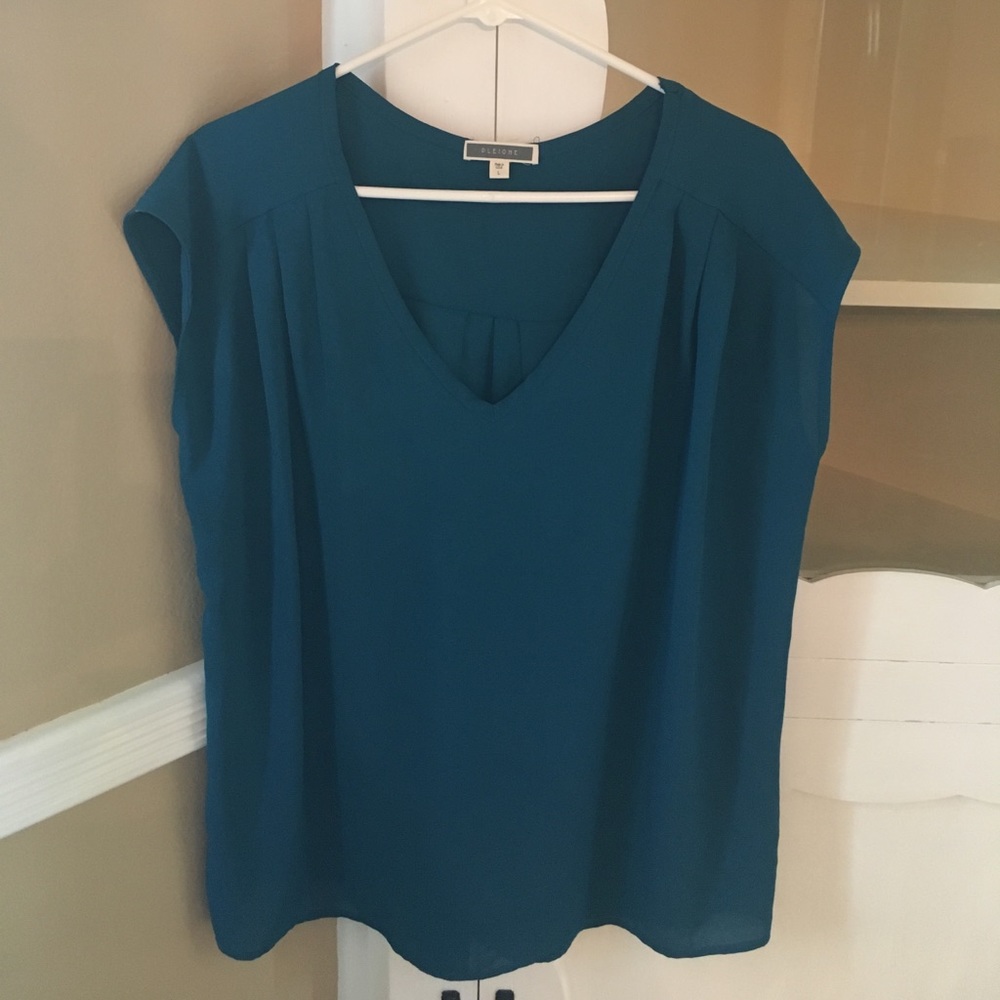 Silky top