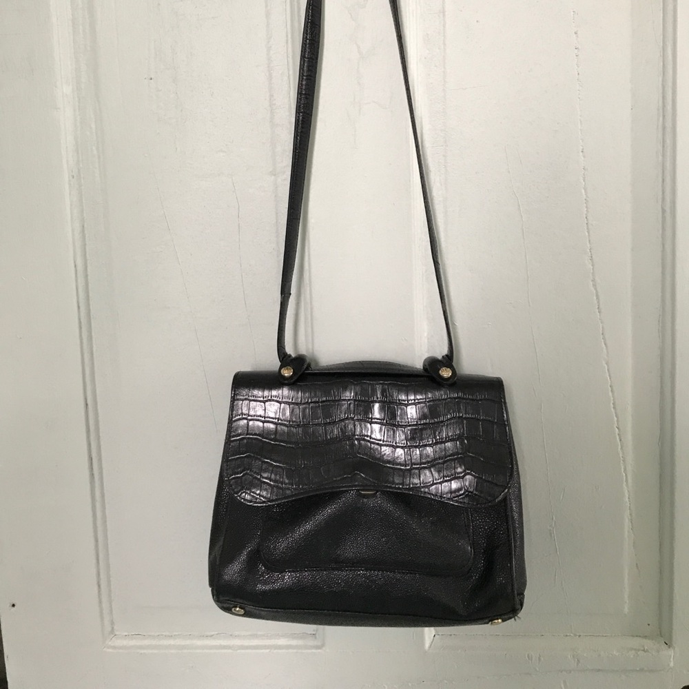 Henri Bendel purse