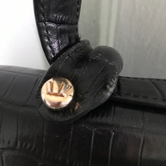 Henri Bendel purse - Picture 6 of 6