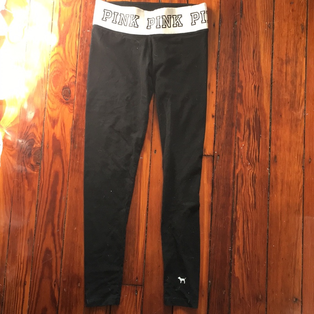 PINK Leggings