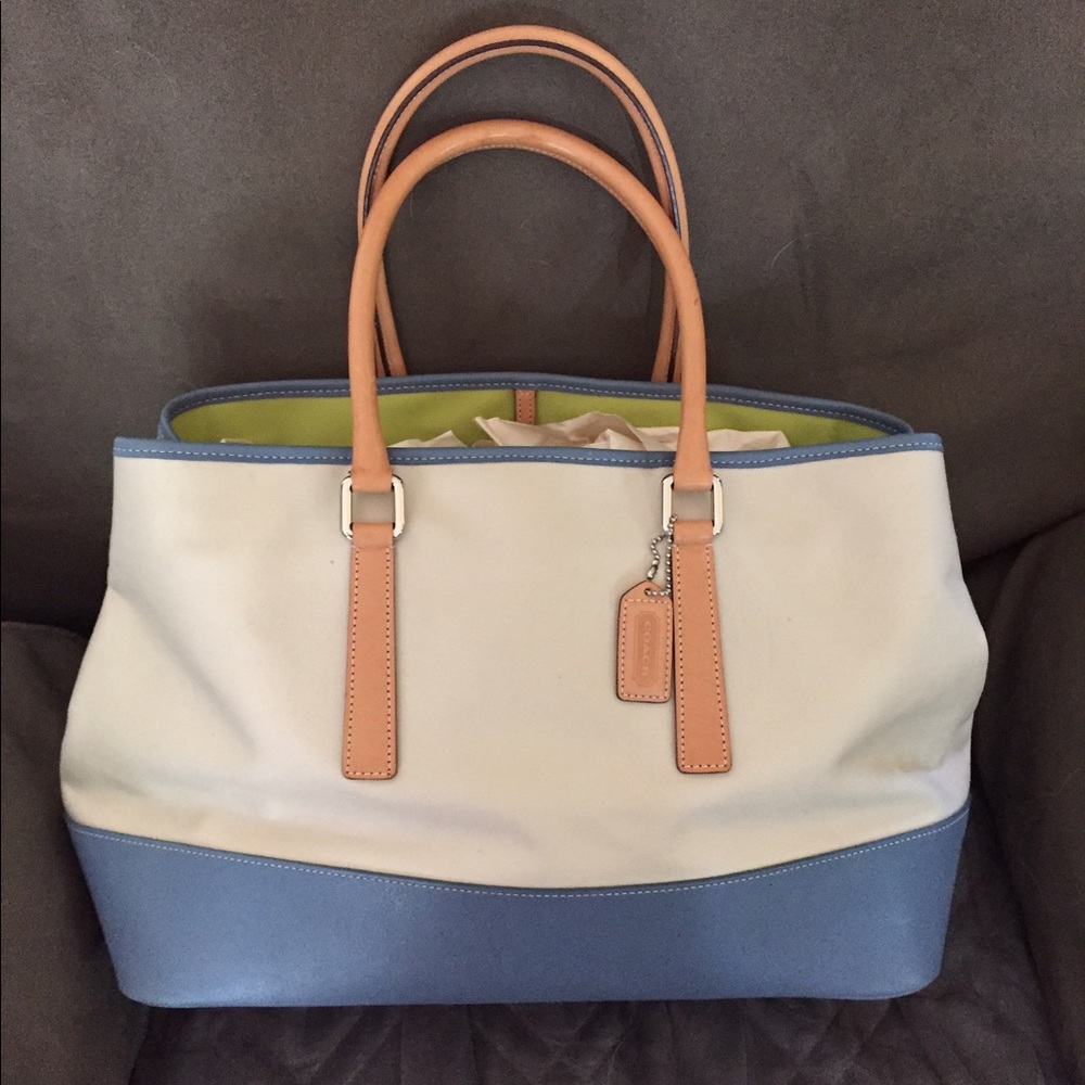 Authentic coach tote