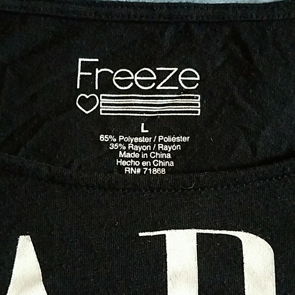 Top - Picture 2 of 2