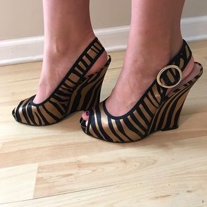 Jessica Simpson striped wedges