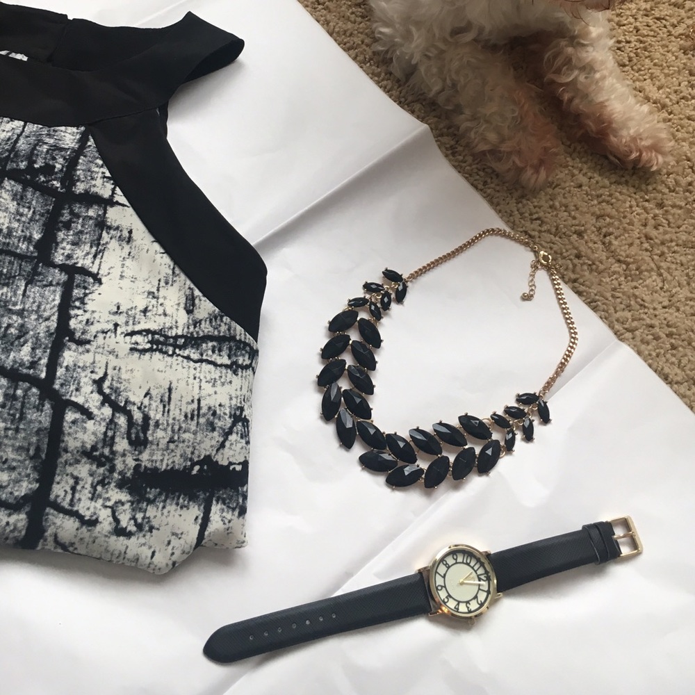 *MOVING SALE*BUY NOW* Black & Gold Necklace/Watch