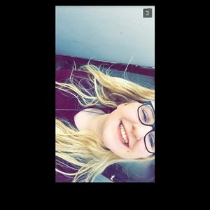 Meet your Posher, Michaela