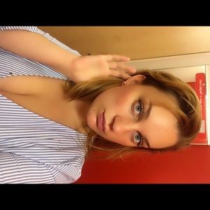 Meet your Posher, Brenna