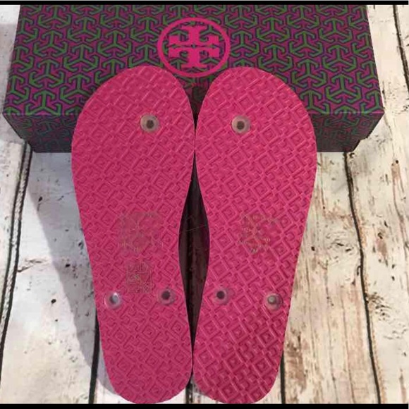 Tory burch Geometric Print flip flops - Picture 3 of 4