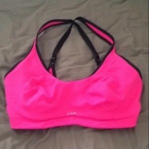 Victoria's Secret VSX Sports Bra 34DD