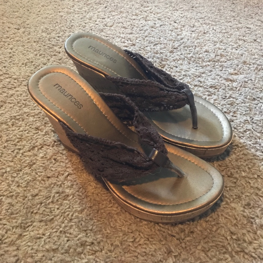 Brown wedges