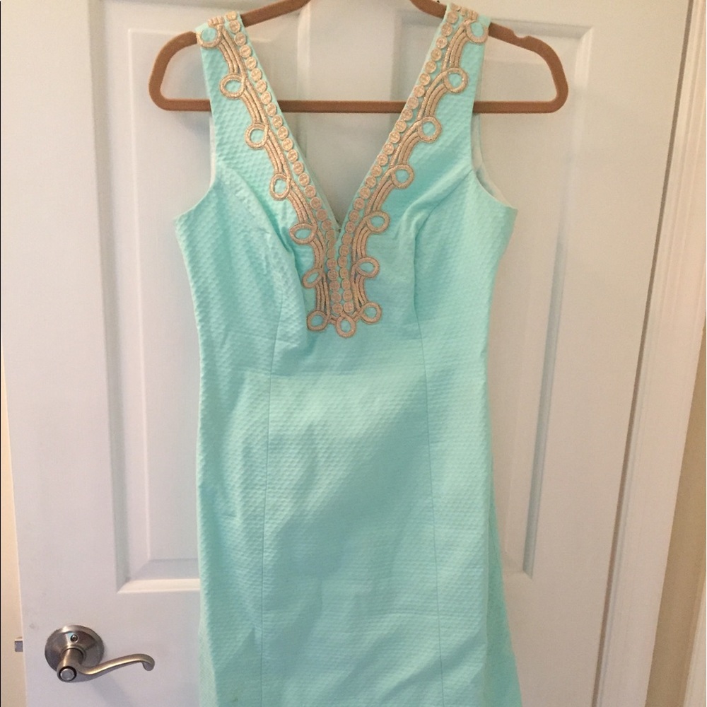 Lilly Pulitzer blue and gold dress