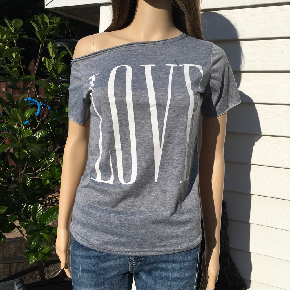 "LOVE" T-SHIRT π - Picture 2 of 5