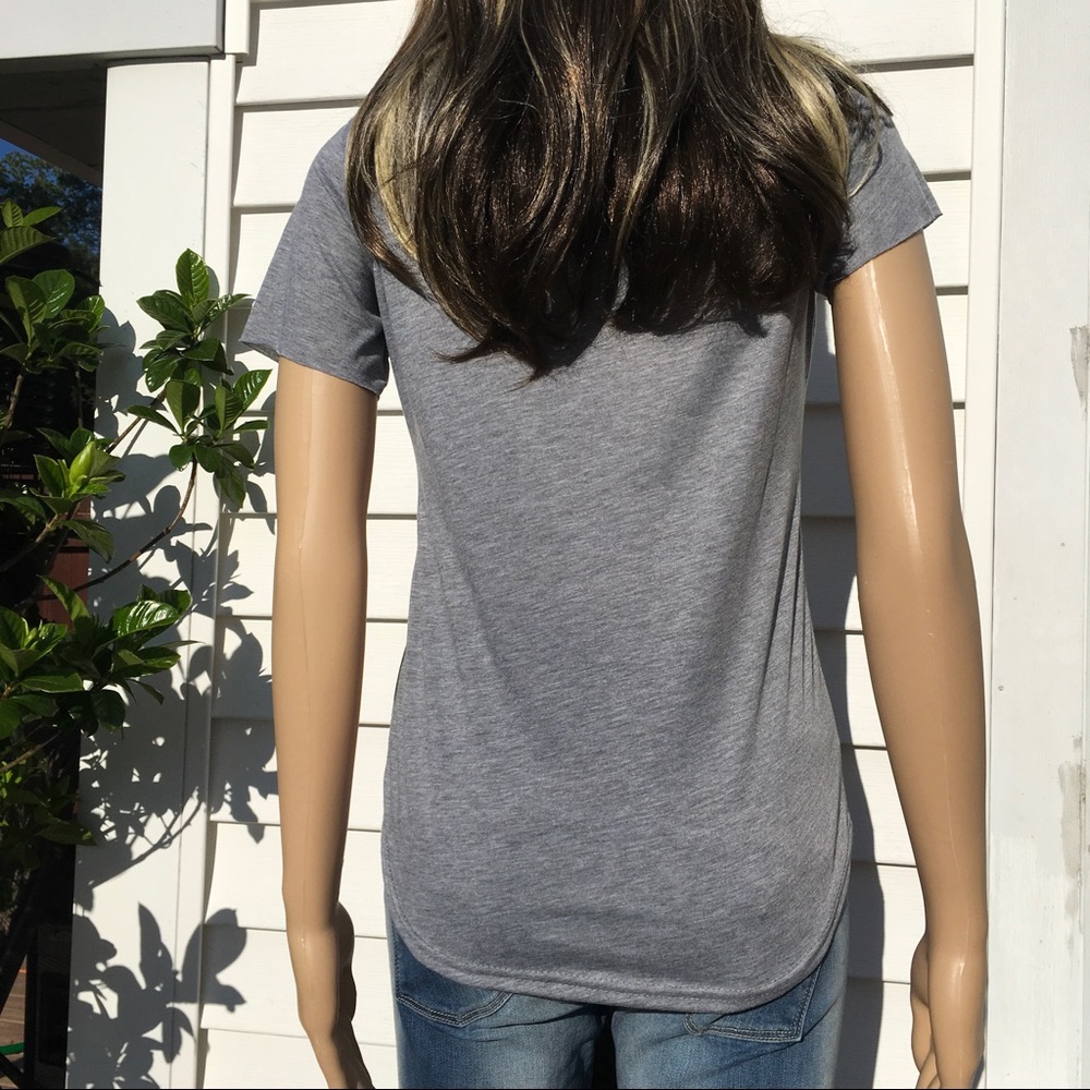 "LOVE" T-SHIRT π - Picture 3 of 5