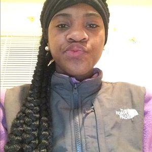 Meet your Posher, Faith