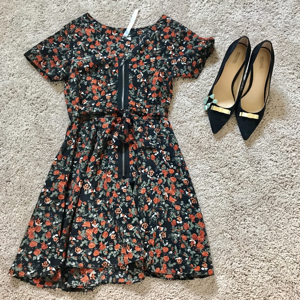 UO Reformed Floral Zip Front Dress XS