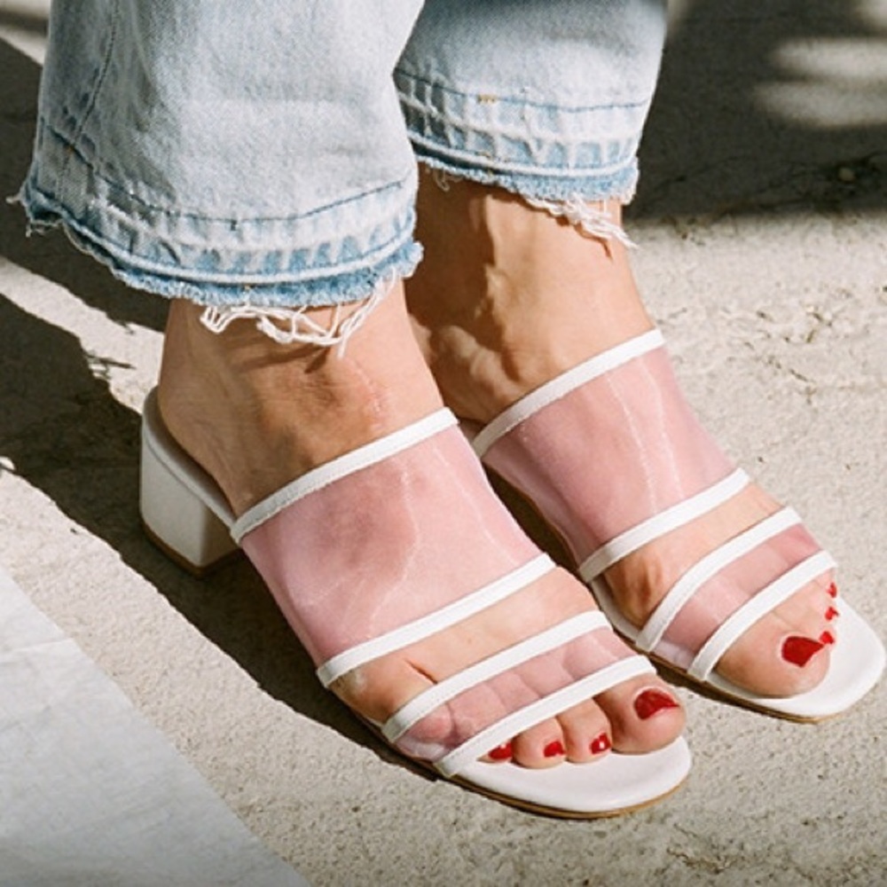 Maryam Nassir Zadeh Martina slides in white/pink