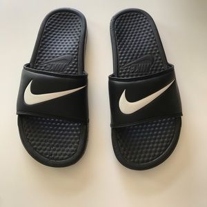 Nike Woman's Sandals