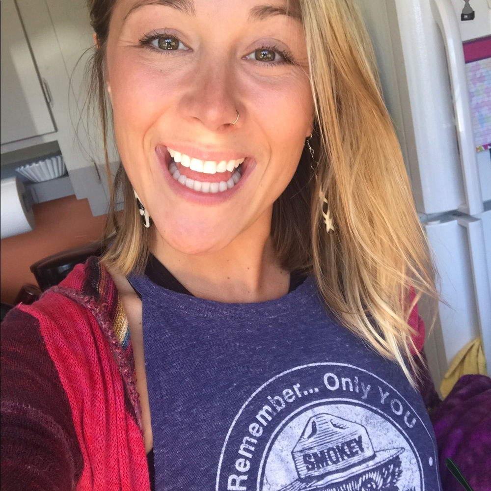 Meet your Posher, Carissa