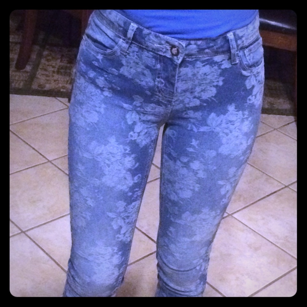 SALE !!!!  🎉 EXEPTING REASONABLE OFFERS!