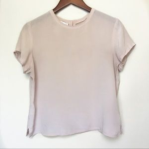 Light blush toned short sleeve top