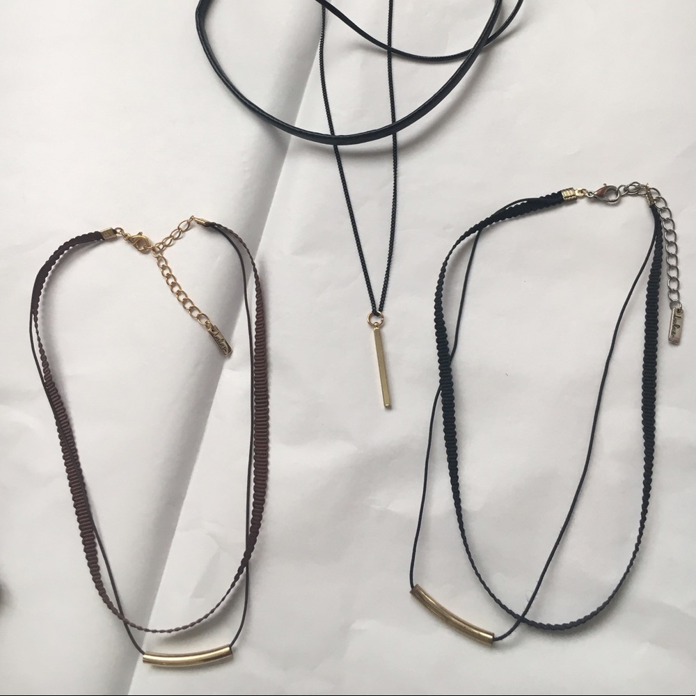*MOVING SALE*BUY NOW* 3 Choker Set