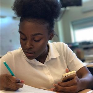 Meet your Posher, Karin