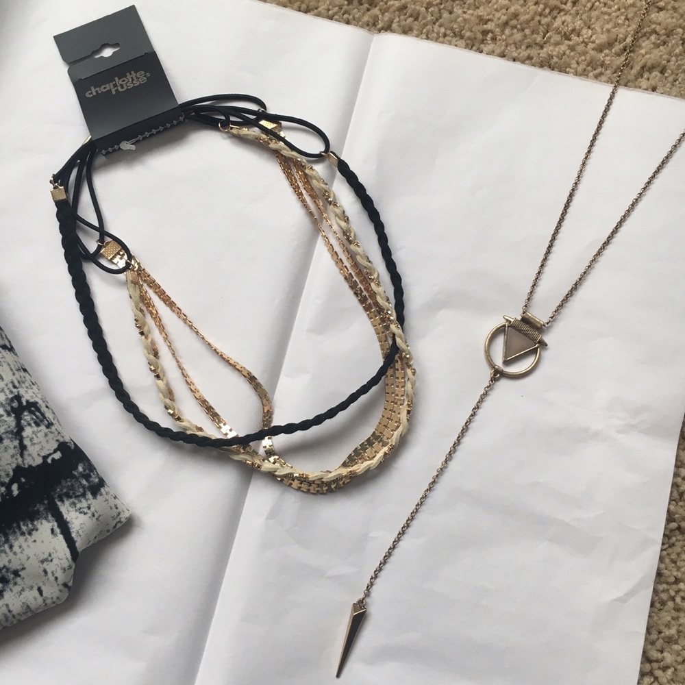 *MOVING SALE*BUY NOW* Boho Headbands & Necklace